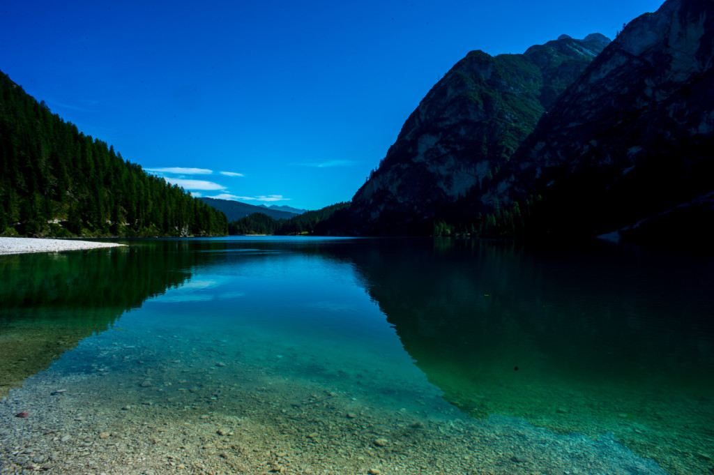 Il Lago Di Braies Una Facilissima Ed Affascinante Escursione In Montagna